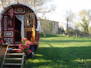 yoga outdoor retreat spanje